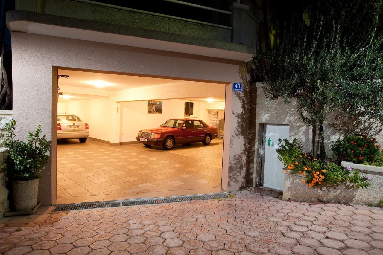 פודגורה Vila Nives מראה חיצוני תמונה